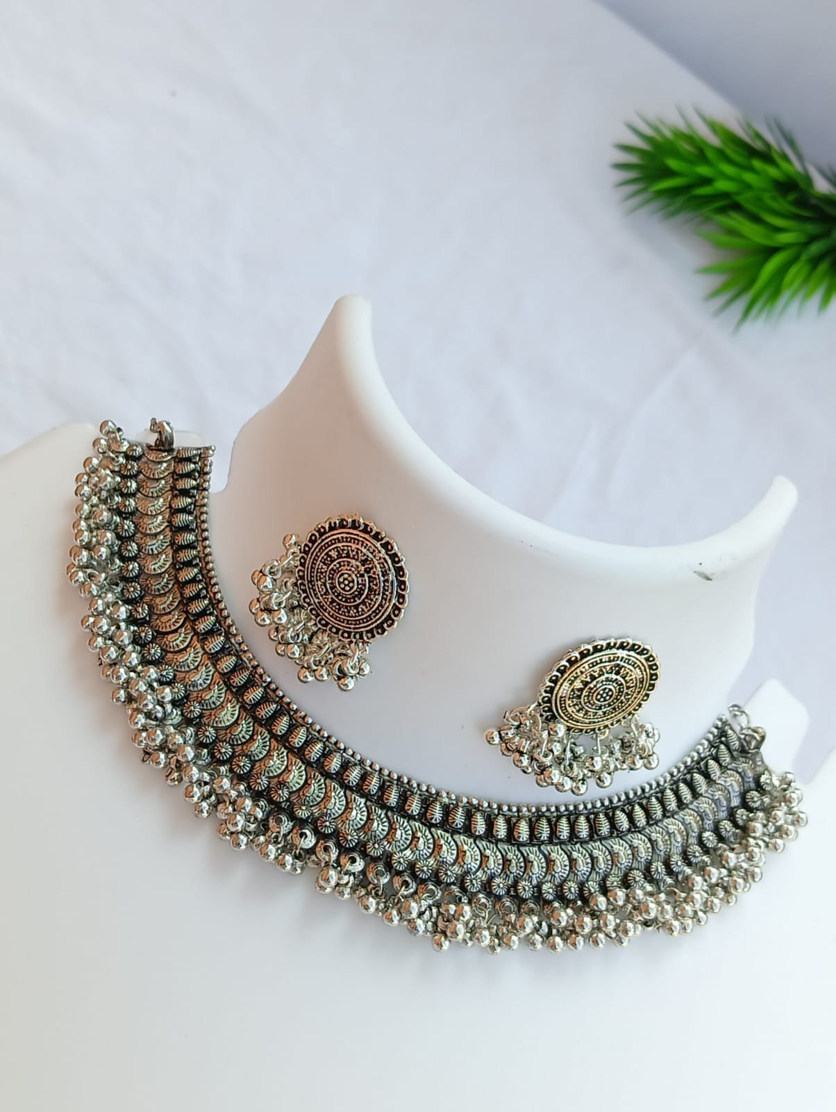280L.jpeg Oxidized Silver Ghungroo Choker Necklace Set with Jhumka Earrings - Image 1
