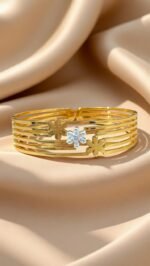 appears to be an 18k yellow gold plated