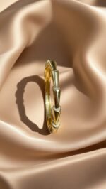 Vhernier Calla Midi Yellow Gold Bracelet,