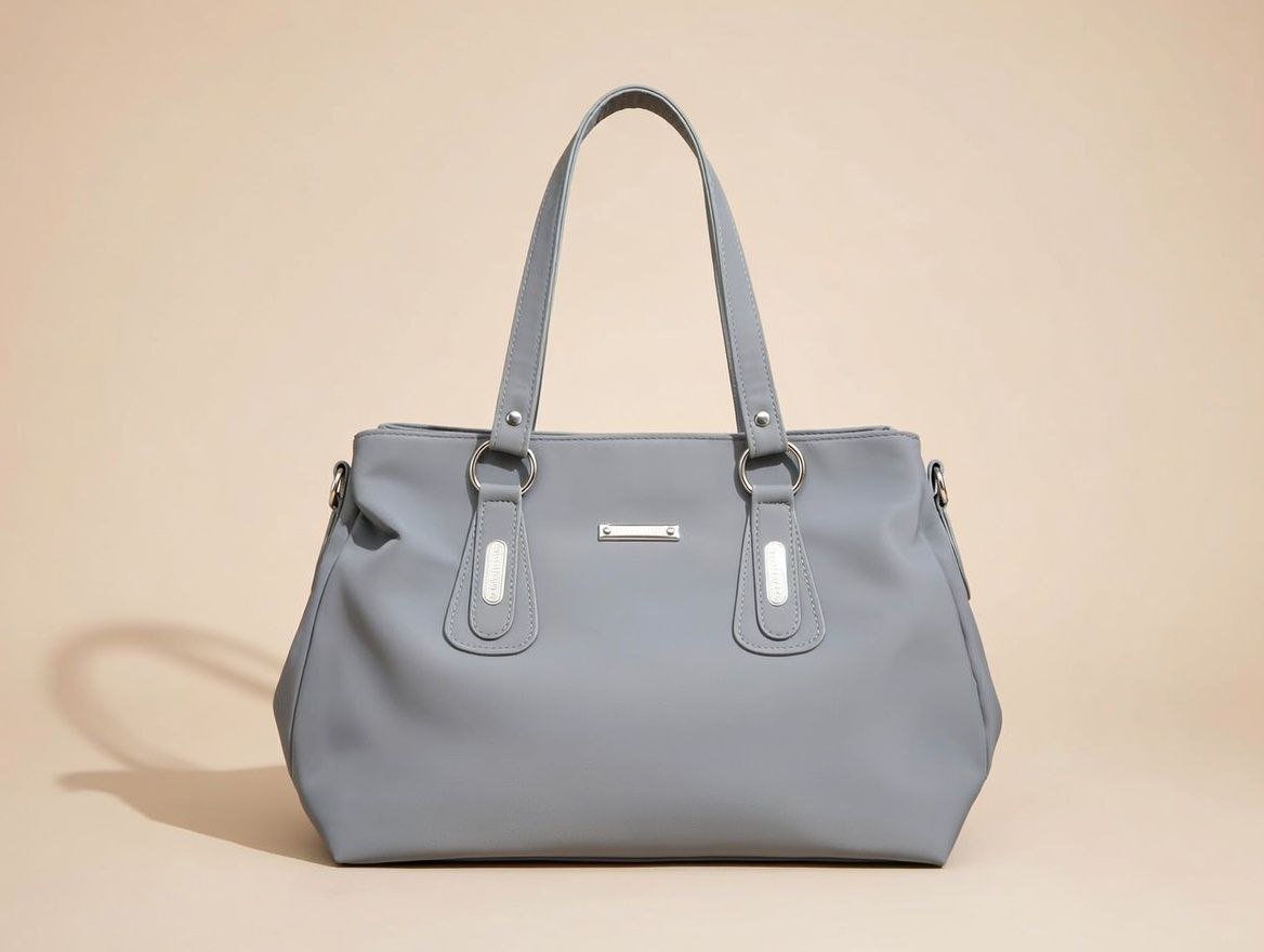 photo_20_2026-02-10_01-00-55.jpg grey solid color tote handbag. - Image 1